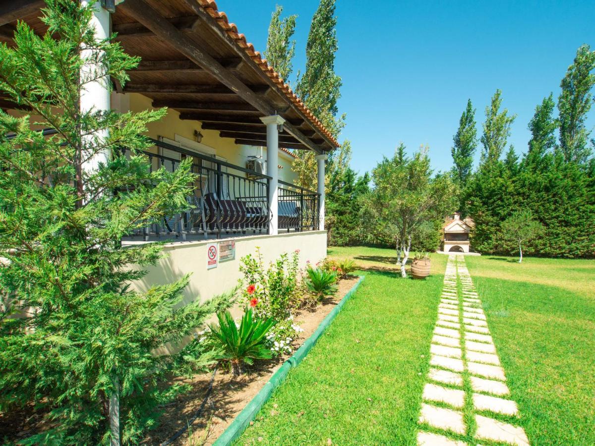Villa Neptune Livathos  المظهر الخارجي الصورة